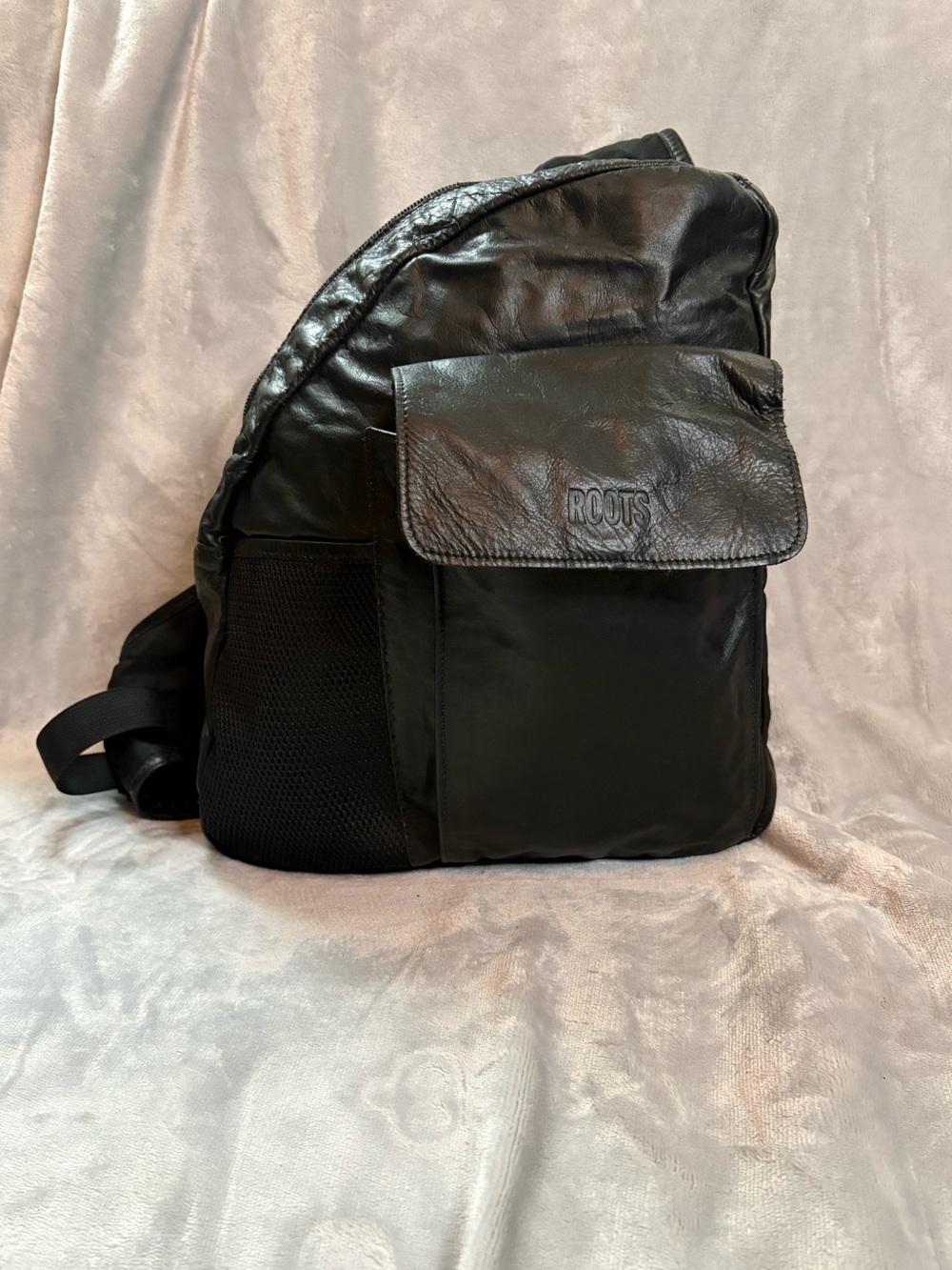 Vintage ROOTS Black Leather & Nylon Sling Bag